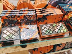 -VENCHI 闻绮(北京国贸商城店)