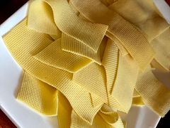 -渝尚香辣虾干锅鸭头