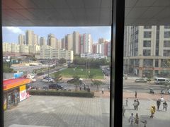 -龍歌自助小火锅(市南金茂湾店)