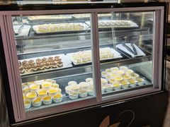 面包甜点陈列柜-比格比萨自助(南京万达茂店)