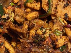 -嘎嘎鸭下巴·爆辣干锅(女人街店)