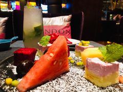 -YUE·6·西式融合餐厅(外滩六号店)