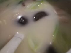 -渝半城经典川粤菜(重庆天地店)