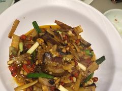 -佬麻雀·剁椒鱼头(京基KK One店)