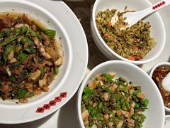 -味上湘菜馆(阿波罗店)