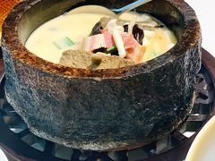 砂锅自制黑豆腐-富淳饭店(陆家嘴保利广场店)