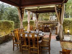 -竹海听涛生态山庄