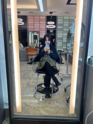 -AKOZO Beauty Salon
