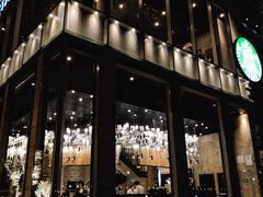 -星巴克臻选(湖滨道店)