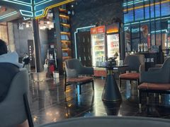 -屋有岛沉浸游戏旗舰店(中山公园店)
