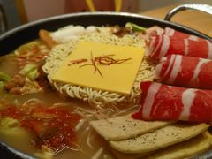 -WOW LUCKY创意韩料(龙阳广场店)