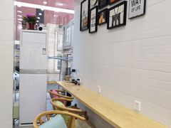 用餐区-沪上阿姨·精选茶饮(燕郊富地广场店)