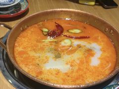 -洱火云南酸菜牛肉火锅(石景山当代商城店)