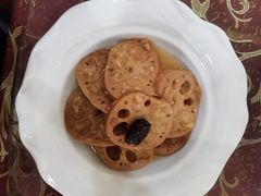 -红樱桃月嫂育婴师(徐汇总店)