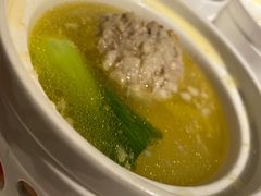 蟹粉狮子头-荟廷·晶萃(陆家嘴尚悦湾店)