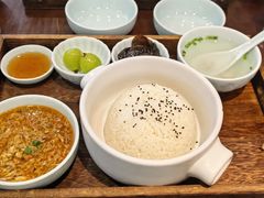 -蟹上黄·蟹黄面·江南糖水(人民广场店)