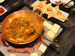 -哈吱喂丽江火塘·牦牛火锅(五一街店)