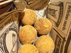 雪花芝士球-恩你小木屋·韩式料理(假日广场店)