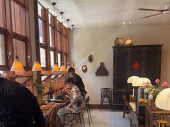 -银米·云南传统过桥米线(双廊黑金冠店)