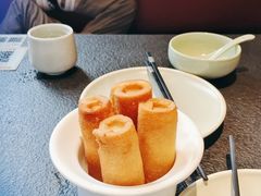 -蝴蝶里·粤菜·点心(滨江龙湖店)
