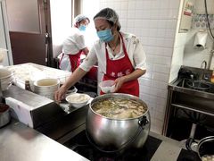 -老滕家过桥米线(金鱼胡同店)