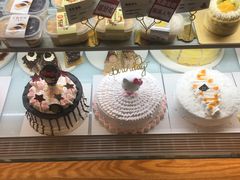 -焙丽拾光(麦凯乐直营店)