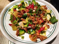 宜威小炒肉-云海肴·汽锅鸡·云南菜(领展购物广场·中关村店)
