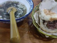 -老李家驴肉火烧(定兴店)