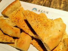 -阿拉轩豫见新疆主题餐厅