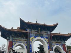 -抱犊寨风景区