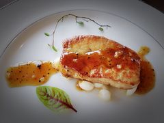 香菌汁煎焗鹅肝-三利音·东方司宴(外滩店)