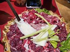 -潮汕·草根牛肉档(上海荟聚城市集市店)