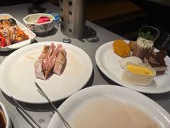 -山焱·炭火自助烤肉(周浦万达店)