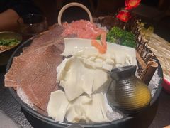 -晓宇重庆火锅(西安荟聚店)