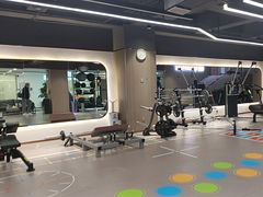 -英派斯健身旗舰店(海信国际中心馆)