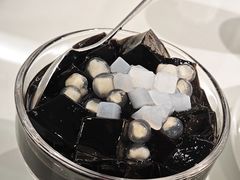 椰奶芋圆龟苓膏-老广酒楼(樱花店)