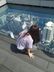 -震轩美容美发连锁店