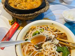 -丽丽三鲜螺蛳粉(田林路店)
