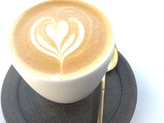 -UNI UNI(环亚凯瑟琳店)