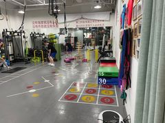 -APT运动康复中心(徐汇万科店)