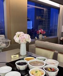 -巍阁高端月子会所