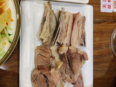 -清真·玛丽亚新疆菜主题餐厅(浙江中路店)