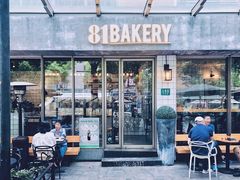 门面-81BAKERY(大学路店)