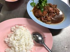 -Kha Mu Charoensang(Silom)
