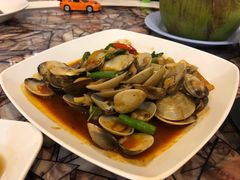 -两兄弟Song Pee Nong(2号店)