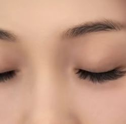 -安吉缦·美甲·美睫