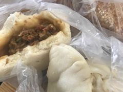 牛肉大葱包子-李小老烧饼(常营民族家园店)