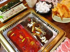 -东巴婆婆云南鱼豆花火锅(大东门店)