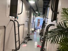 -栖游青年旅舍(华强北地铁站店)