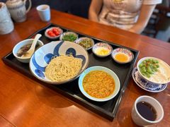 -寄畅興·百年蟹黄面·万国建筑群(外滩27号店)